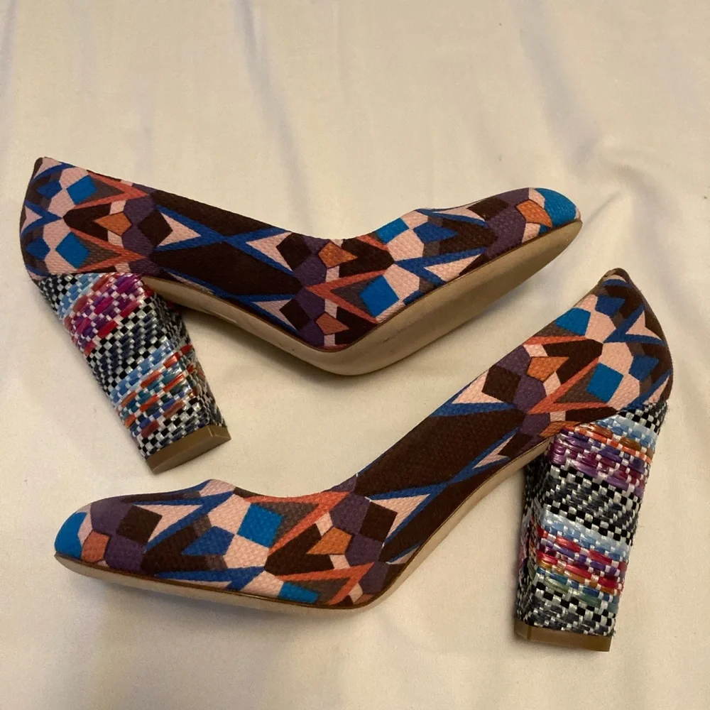 New J. Crew Multicolored Pump with 3-3/4” heels., size 7.5. Never worn. - Picture 1 of 14